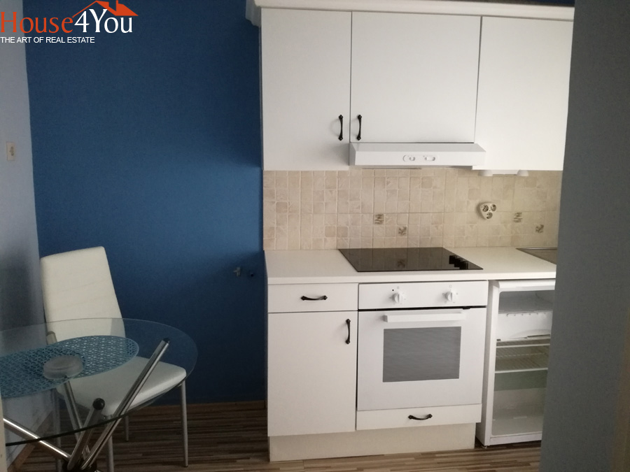 Ενοικιάζεται  γκαρσονιέρα ισογείου 38τ.μ. στην Πανούση 4 στα Ιωάννινα
