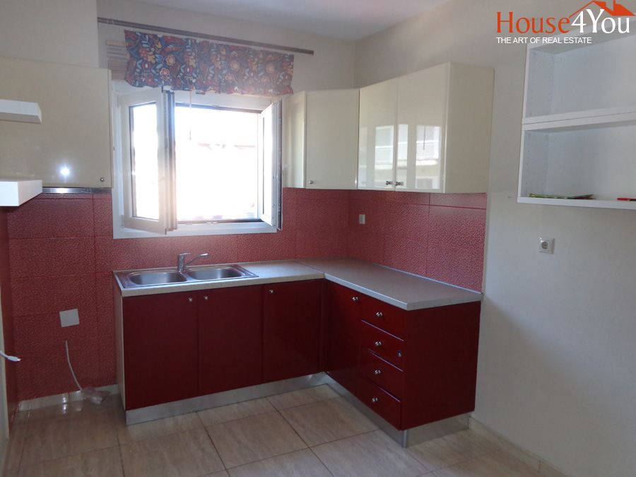 Ενοικιάζεται γκαρσονιέρα 2ου ορόφου 33τ.μ. κατασκευής 2010 στην Σακελαρίου πλησίον Πλατείας Πάργης στα Ιωάννινα