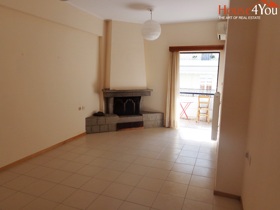 Πωλείται 4αρι διαμέρισμα 101τμ. 2ου ορόφου στους Αμπελόκηπους Ιωαννίνων επι της Μαρίκας Κοτοπούλη