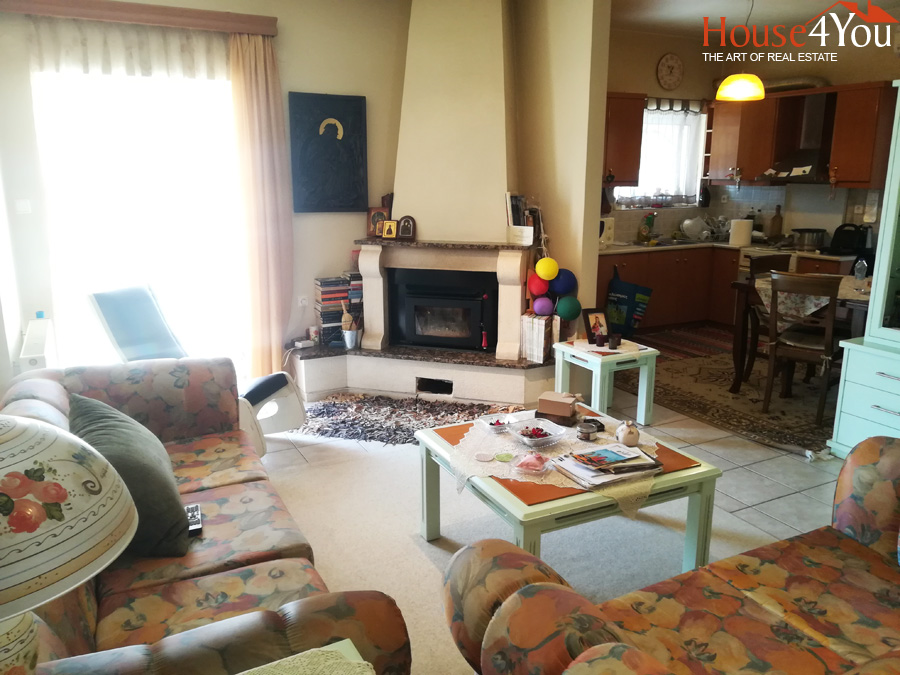 Πωλείται 4αρι διαμέρισμα 2ου ορόφου 98τμ. του 1999 στον Βοτανικό Ιωαννίνων