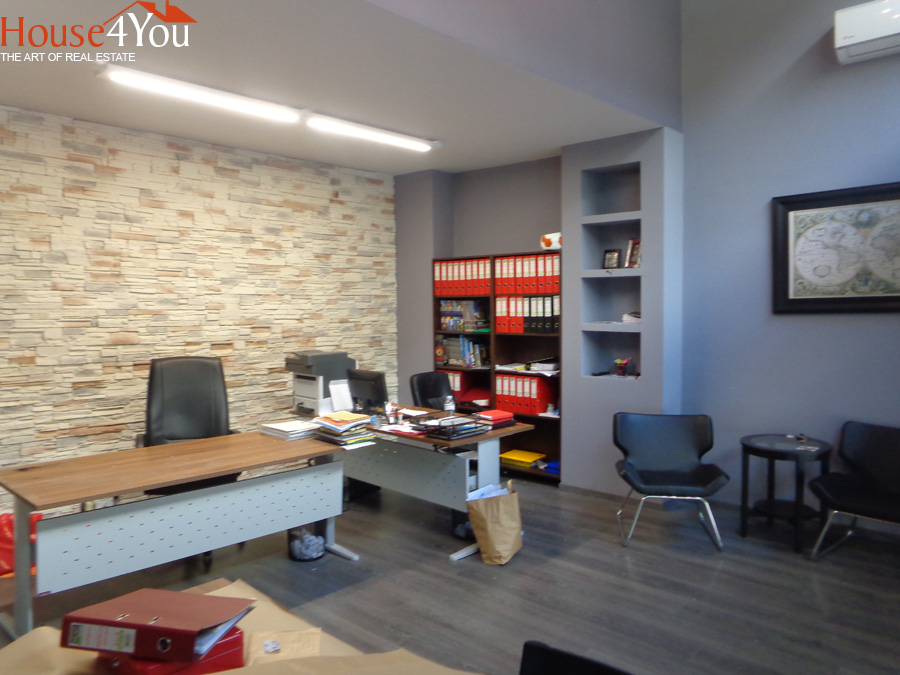 Πωλείται επαγγελματικός χώρος συνολικών 90τμ. πλήρως ανακαινισμένος στο Κέντρο των Ιωαννίνων πλησίον Σταδίου