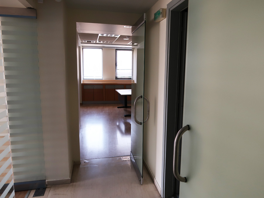 Ενοικιάζεται επαγγελματικός χώρος γραφείο 118τμ. 2ου ορόφου στο κέντρο των Ιωαννίνων