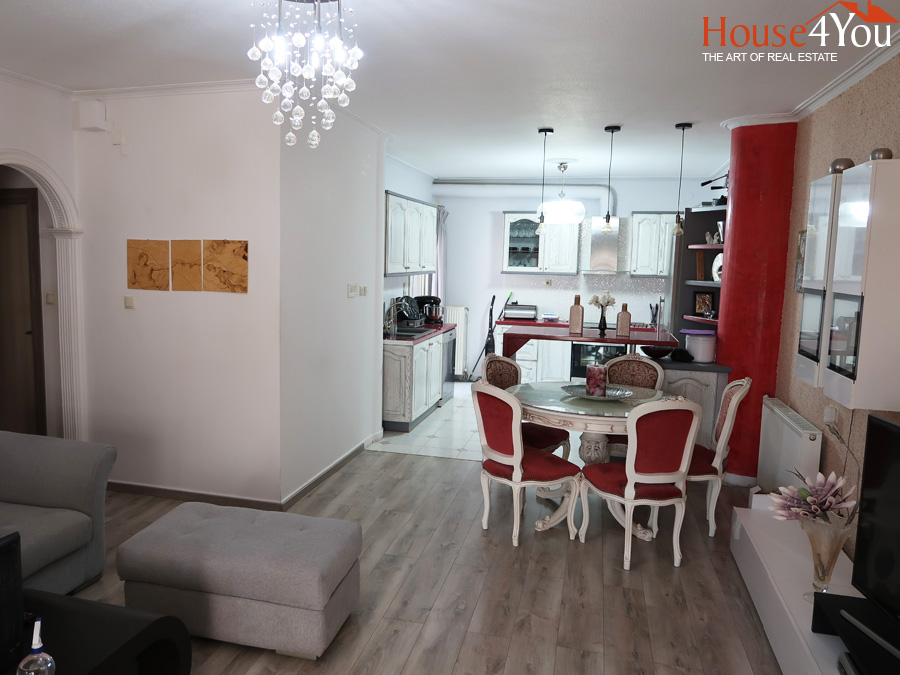 Πωλείται 3αρι διαμέρισμα του 1997 90τμ. πλήρως ανακαινισμένο το 2017 4ου ορόφου στο κέντρο της πόλης των Ιωαννίνων