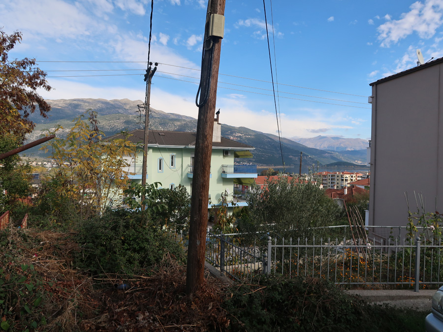 Πωλείται διαιρετό κατά χρήση οικόπεδο 240τμ. με Σ.Δ. 0.5 στους Αμπελόκηπους Ιωαννίνων