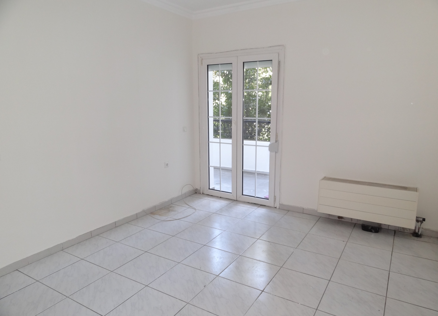 For rent comfortable 1 bedroom apartment of 55 sq.m. 1st floor near Homer Square in Ioannina