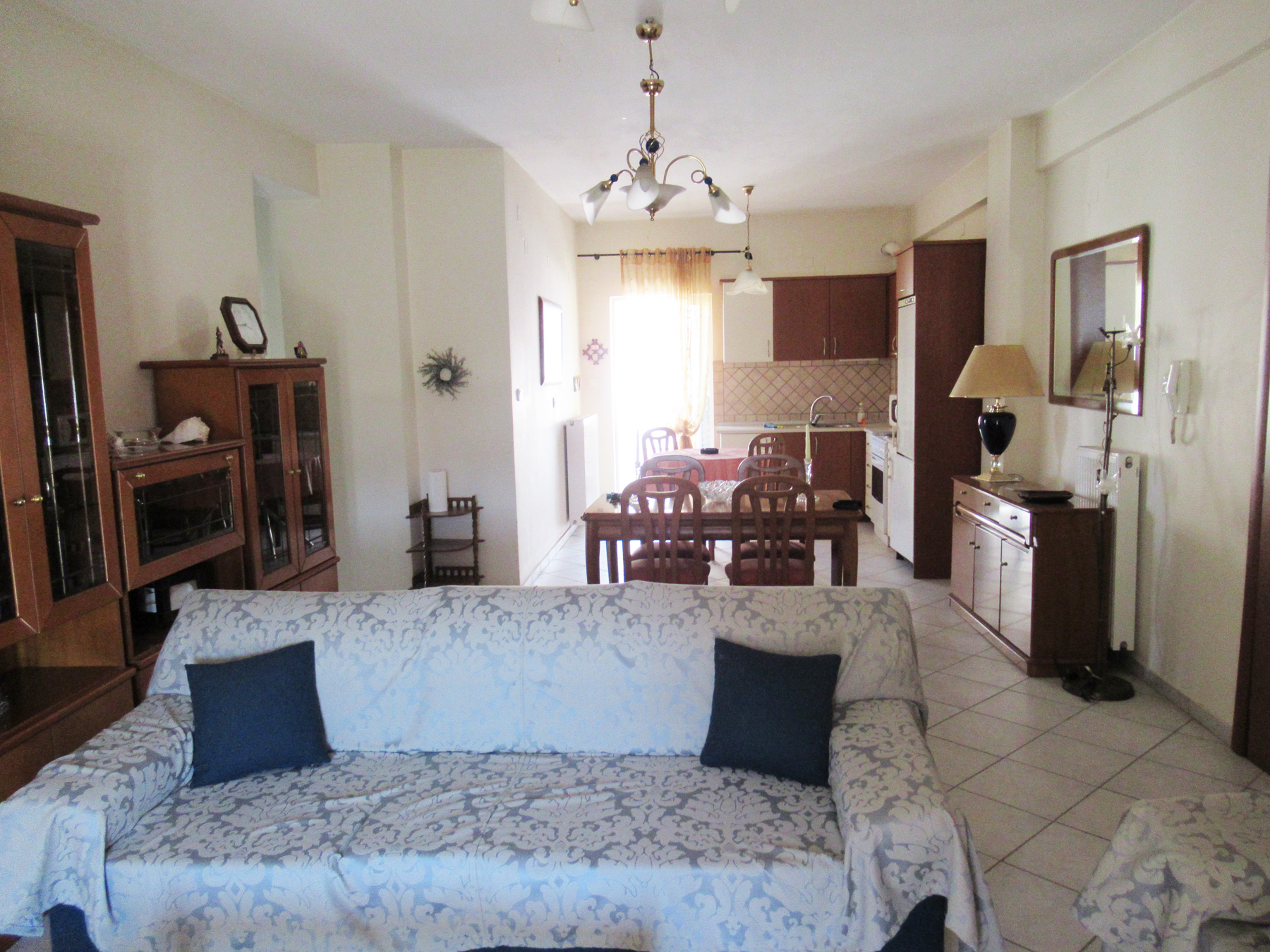For rent furnished bright 3-room 90sqm apartment on the 2nd floor in Anatoli in Ioannina