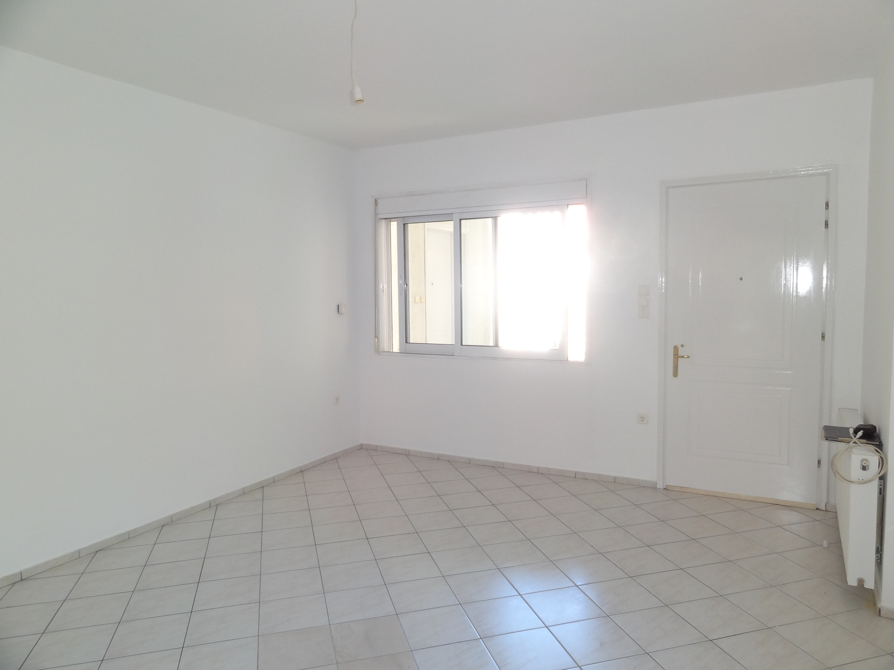 Ενοικιάζεται 2αρι διαμπερές διαμέρισμα 55 τ.μ. 1ου ορόφου κοντά στο κέντρο των Ιωαννίνων πλησίον της Λεωφόρου Δωδώνης