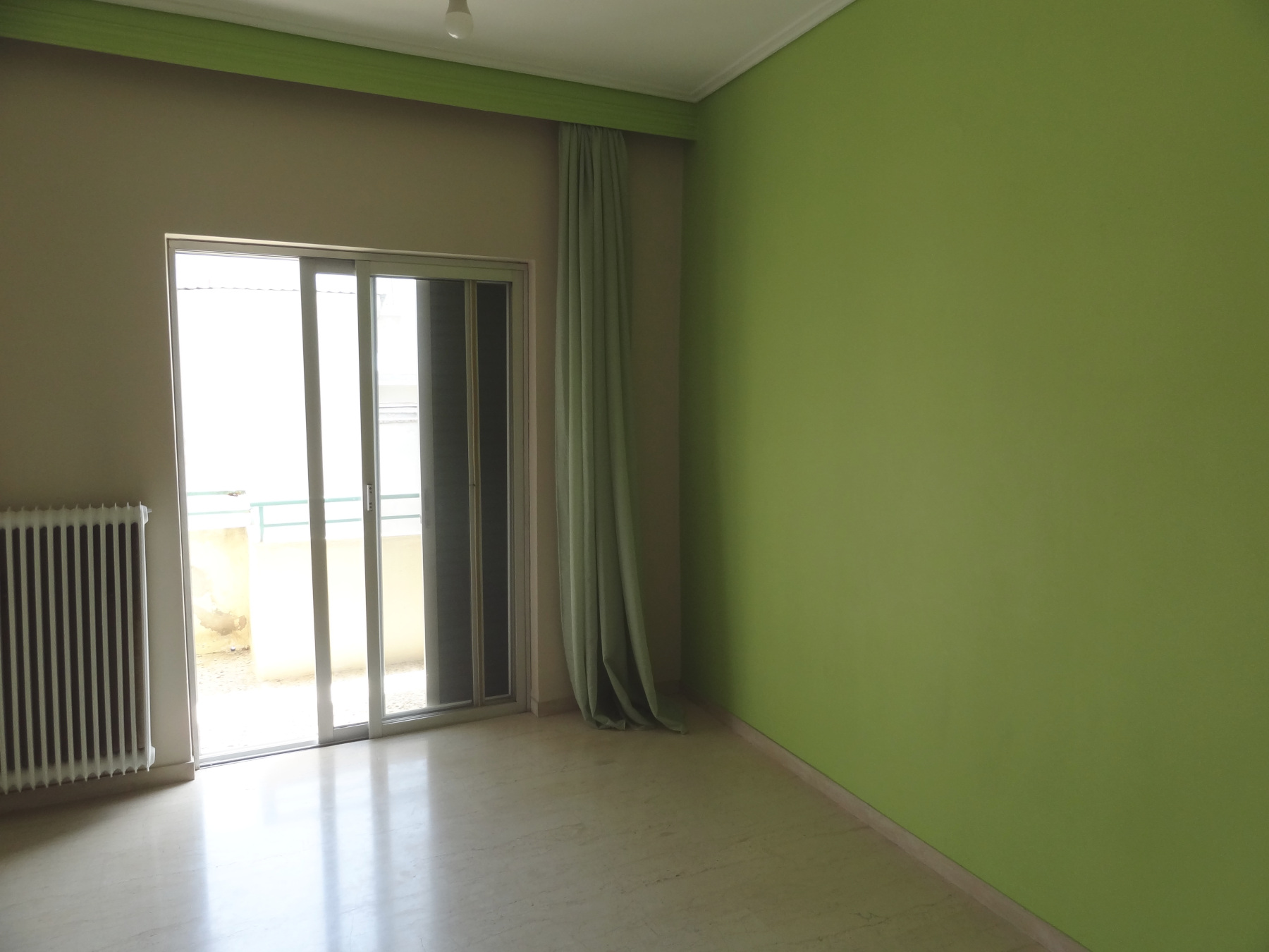 Ενοικιάζεται άνετο 2αρι διαμέρισμα 55 τ.μ. 1ου ορόφου κοντά στην πλατεία Πάργης στα Ιωάννινα.