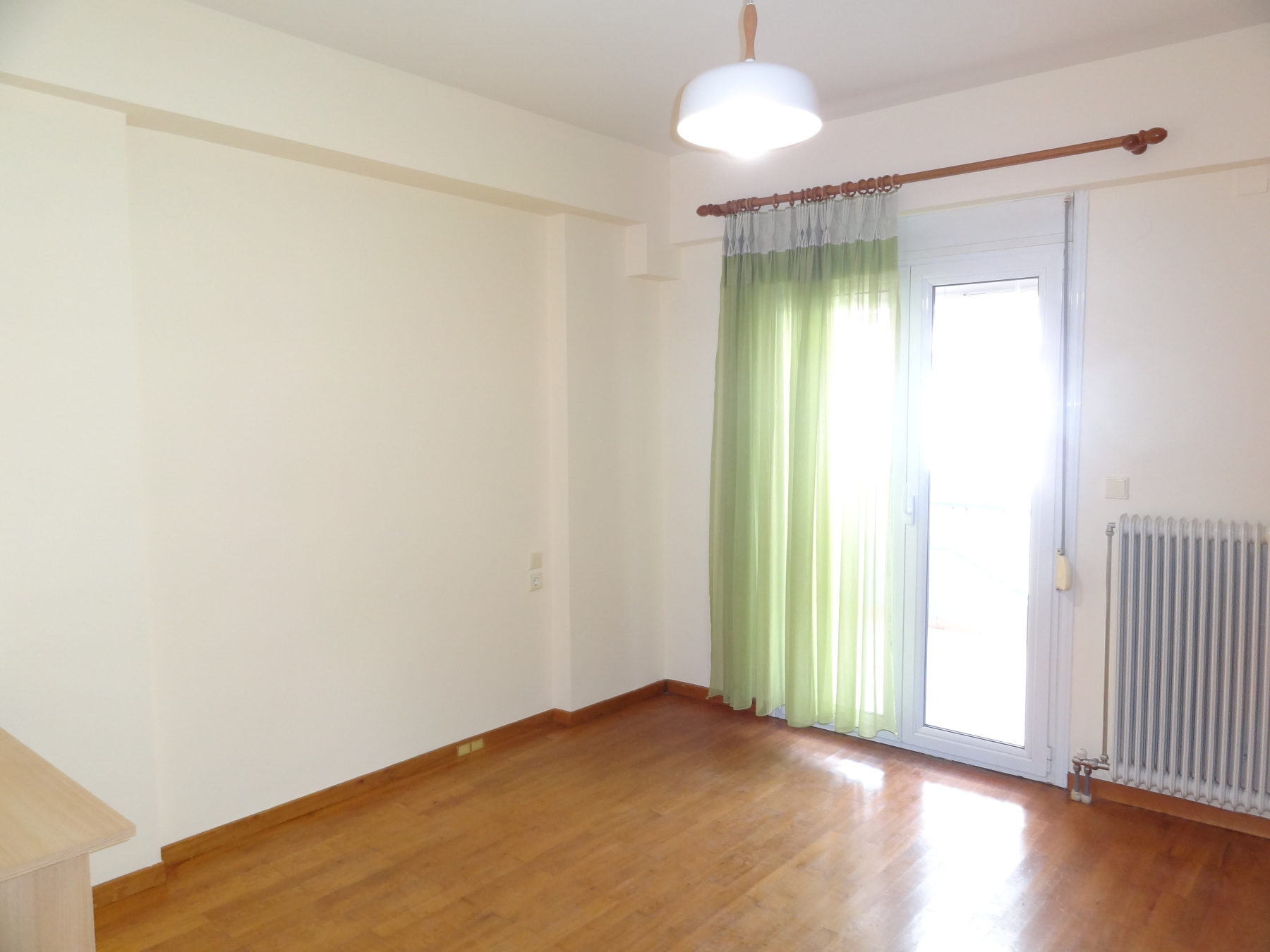 Ενοικιάζεται 2αρι διαμέρισμα 40 τ.μ. 2ου ορόφου στην πλατεία Πάργης στα Ιωάννινα