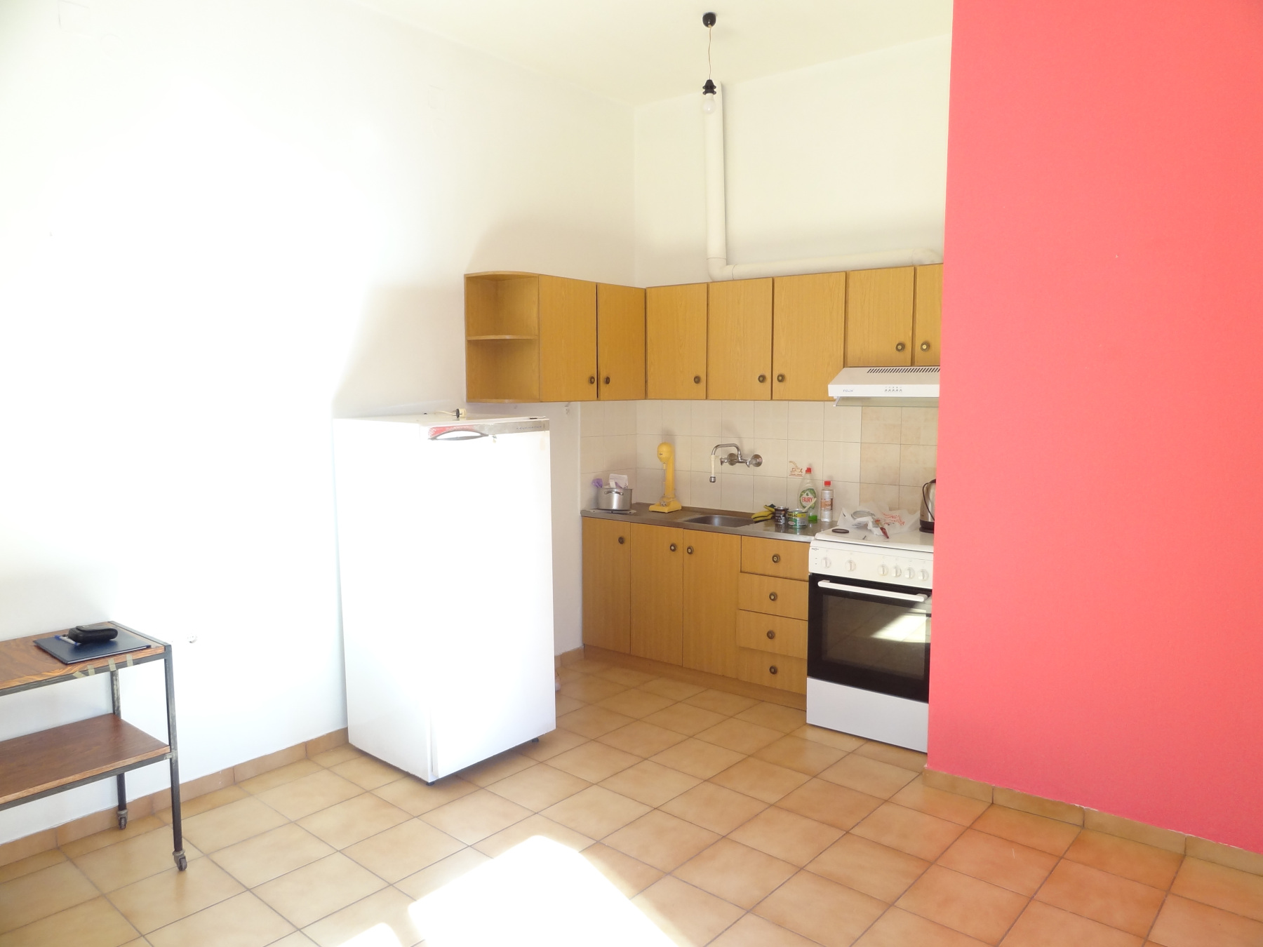 Ενοικιάζεται επιπλωμένο 2αρι διαμέρισμα 45 τ.μ. υπερυψωμένου ισογείου στα Λακκώματα στα Ιωάννινα