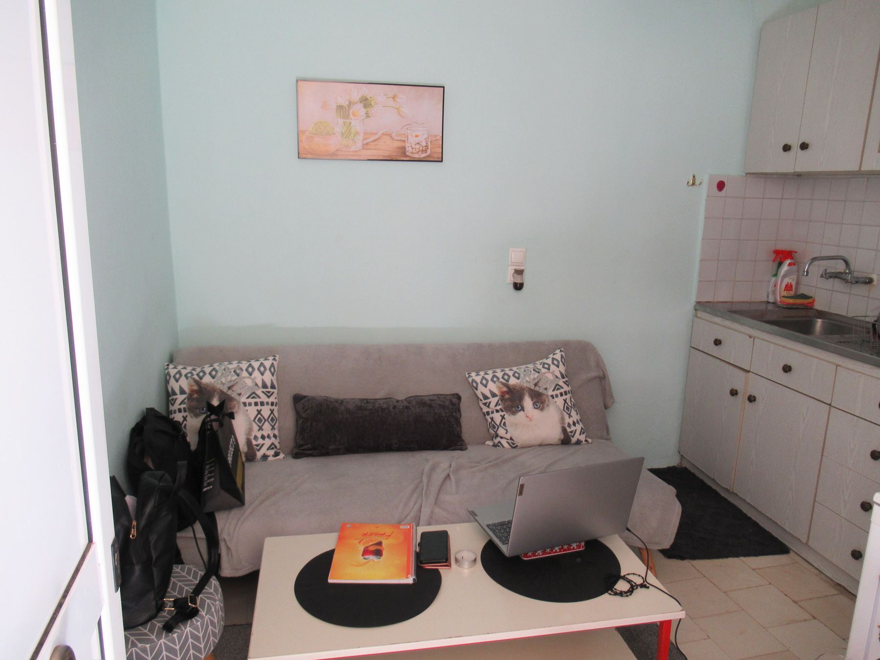 For rent fully furnished studio 27 sq.m. on the 2nd floor Kaloutsiani area in Ioannina