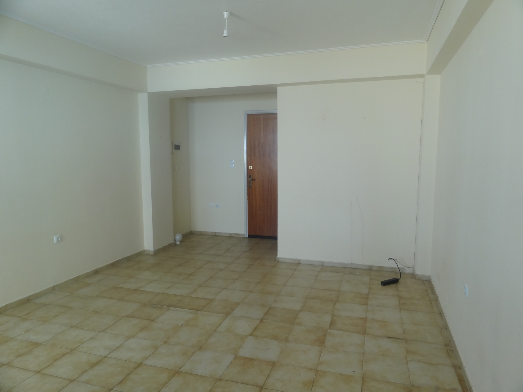 Ενοικιάζεται επαγγελματικός χώρος 30 τ.μ. 3ου ορόφου στο κέντρο των Ιωαννίνων κοντά στο δικαστικό μέγαρο