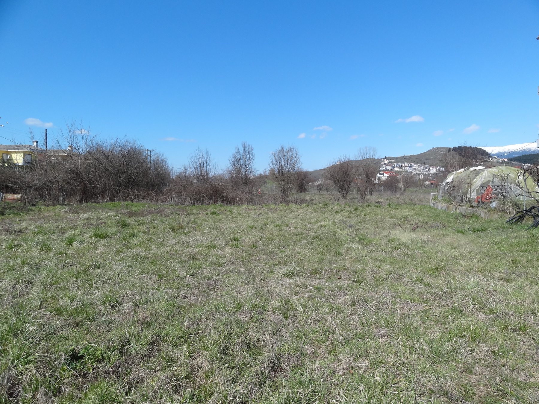 For sale a plot of 400 sq.m. with S.D. 0.5 in the area of Anthoupolis in Ioannina