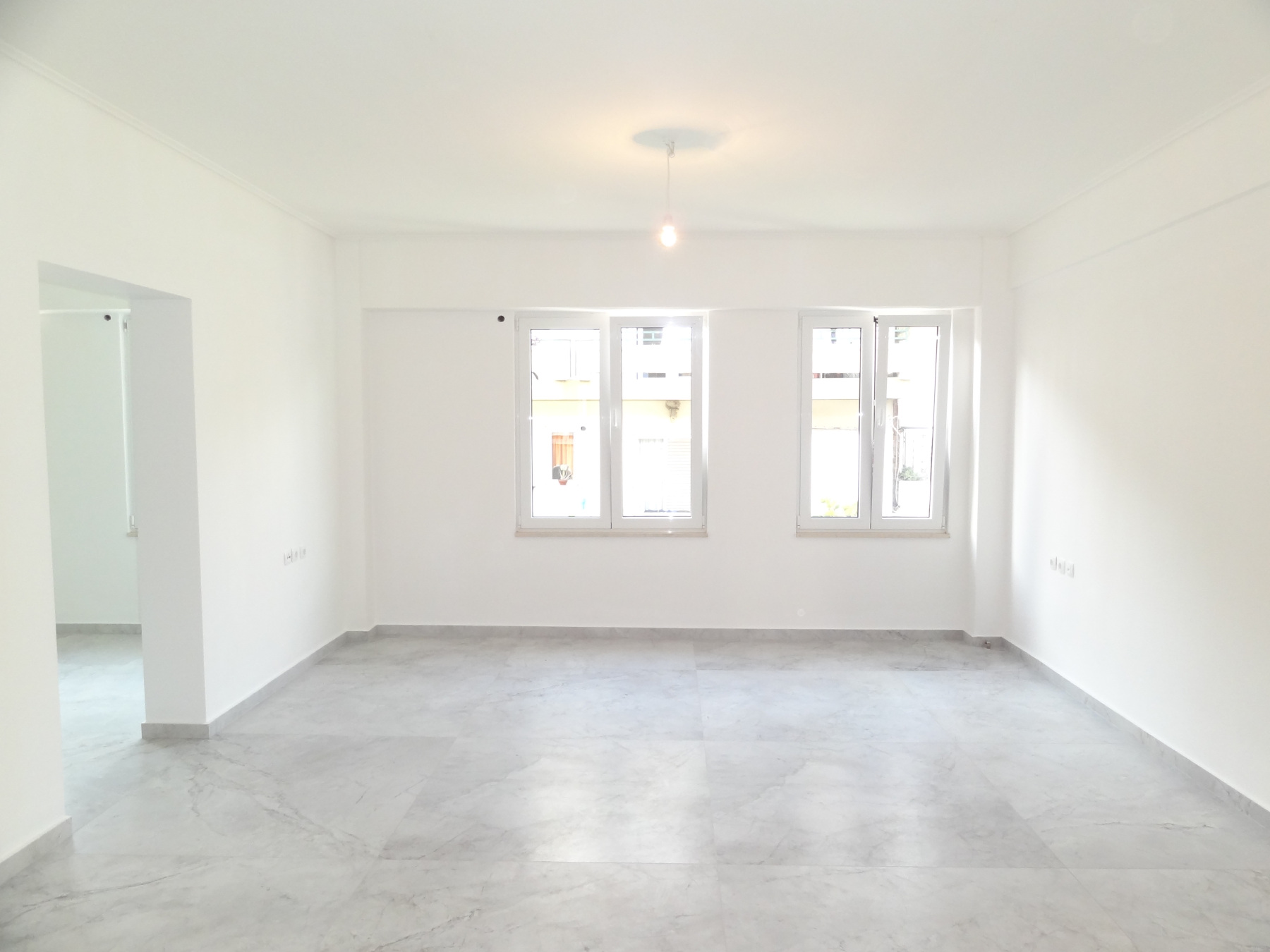 Commercial space for rent 60 sq.m. 2nd floor completely renovated in 2022 in the area of Alsos in the center of Ioannina