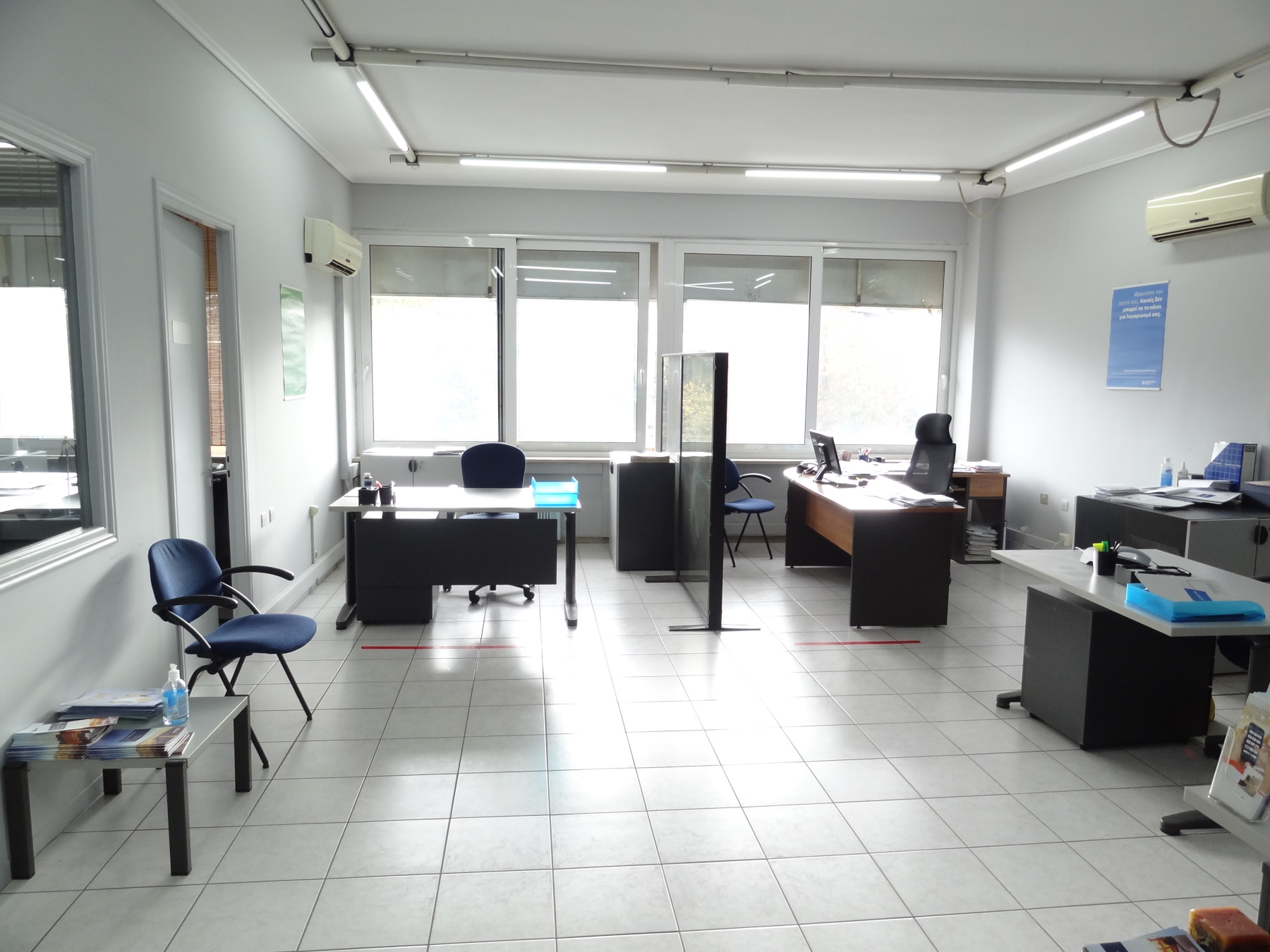 Commercial space for rent, 85 sq.m. 2nd floor in the most central part of Ioannina near the courthouse