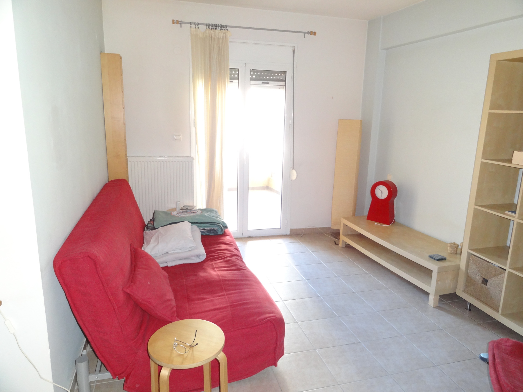 Furnished and equipped studio 30 sq.m. for rent. 3rd floor near the KTEL station in Ioannina
