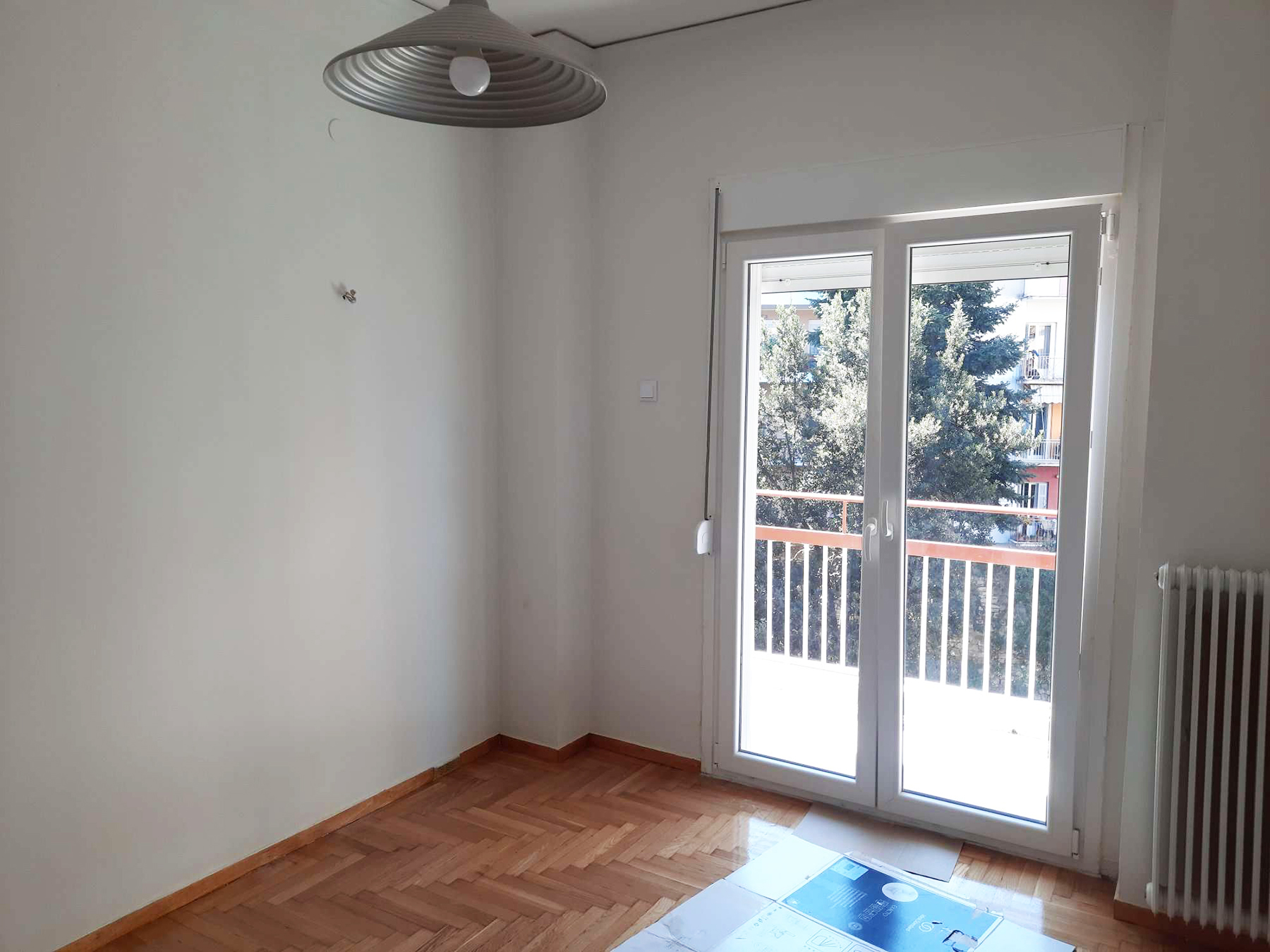 Renovated 1 bedroom apartment for rent, 50 sq.m. 2nd floor in the center of Ioannina near the police.