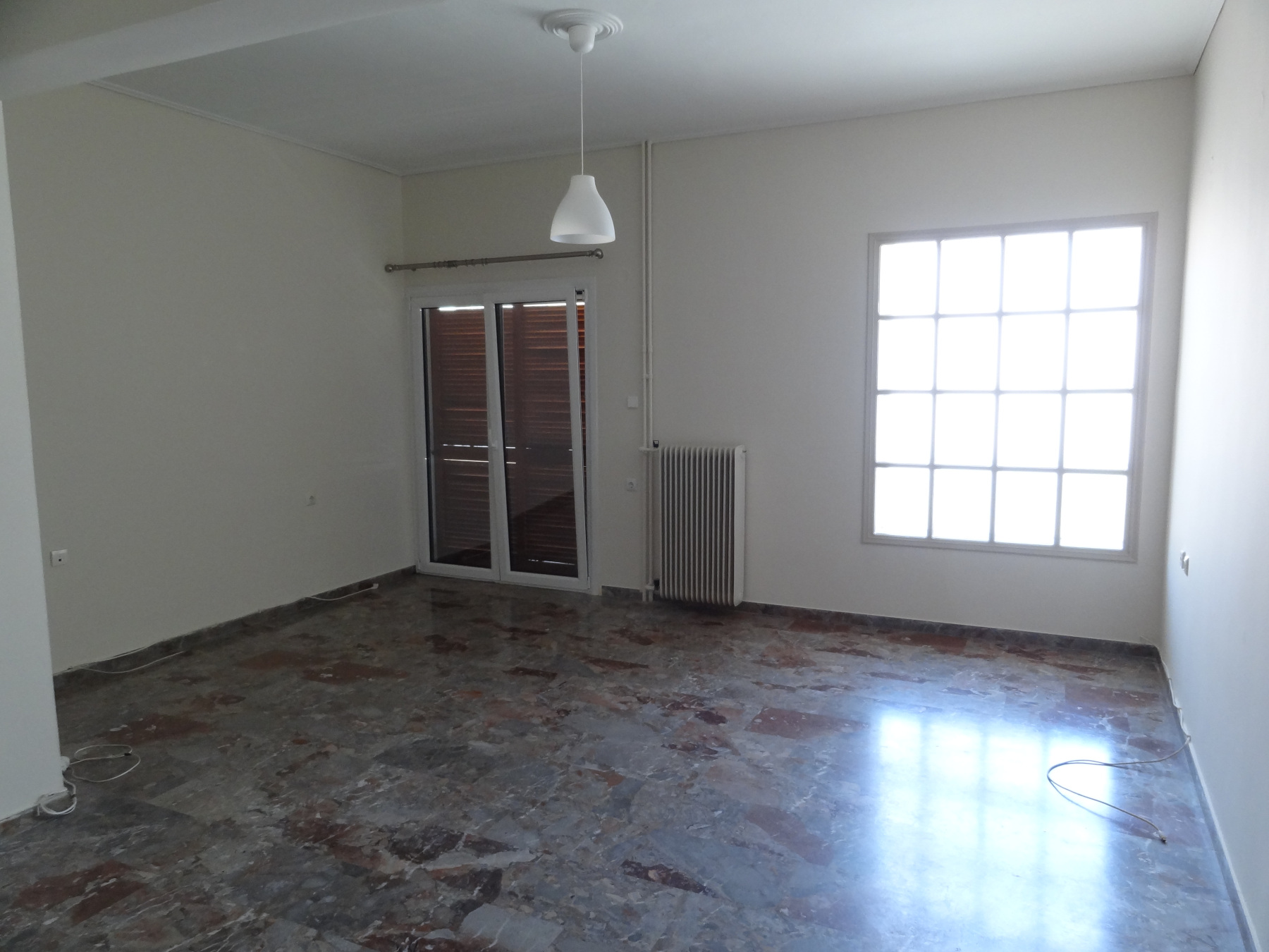For rent, a spacious  bedroom apartment of 65 sq.m. 2nd floor near Velaras in Ioannina