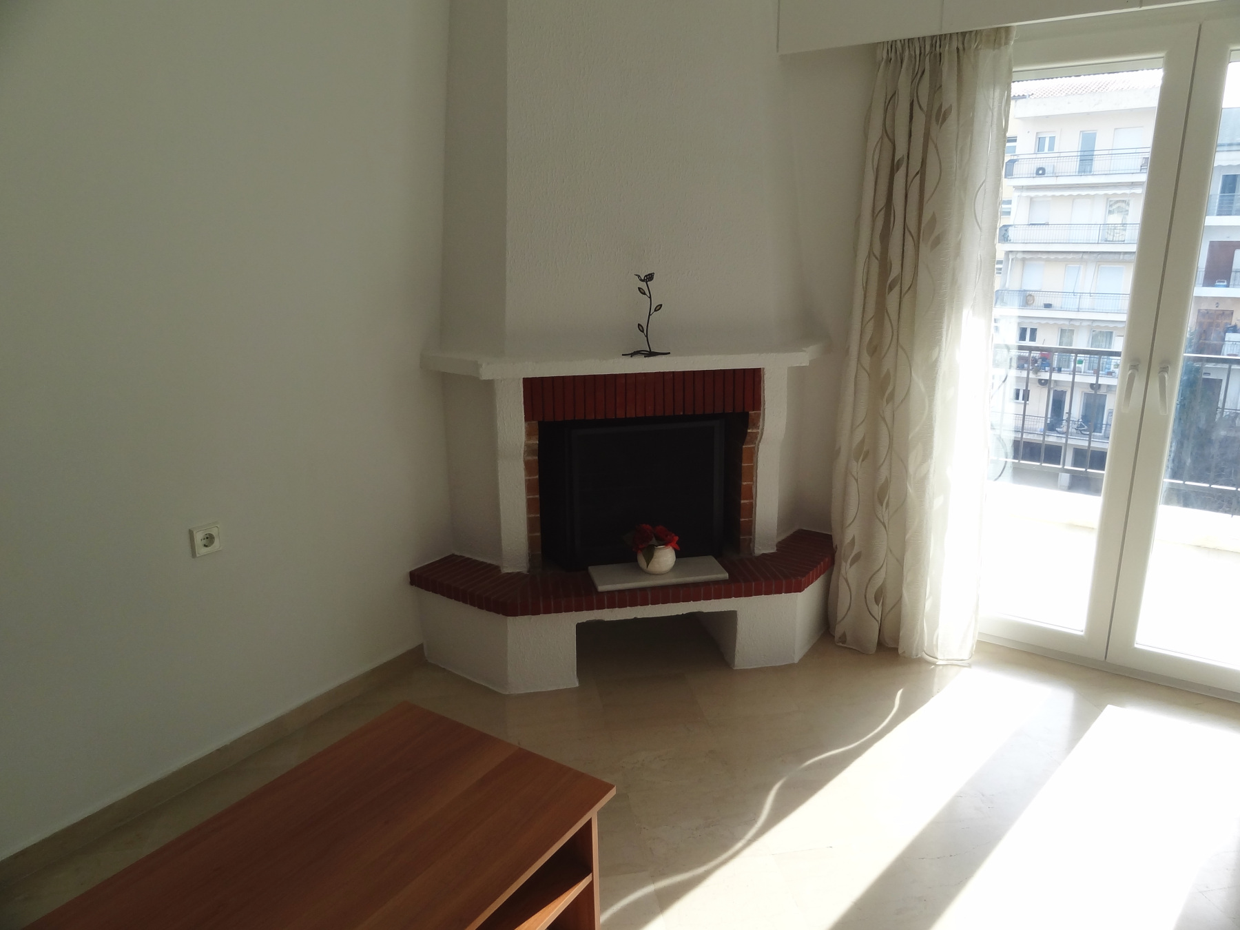 Semi-furnished 2 bedrooms apartment for rent, 85 sq.m. 4th floor in the area of Karavatia in Ioannina