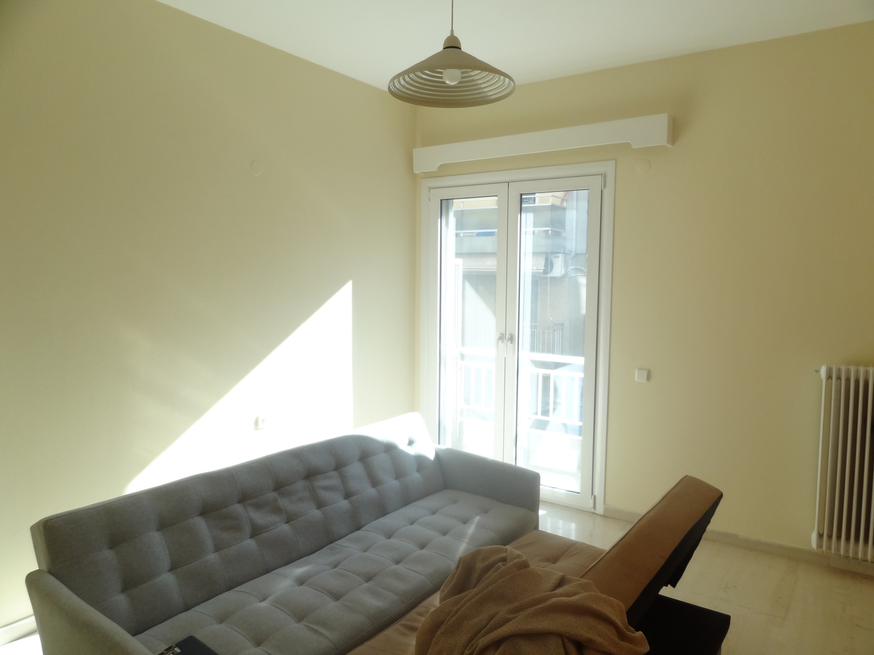 For rent, a spacious 1 bedroom apartment of 61 sq.m. 1st floor near Pargi square in Ioannina