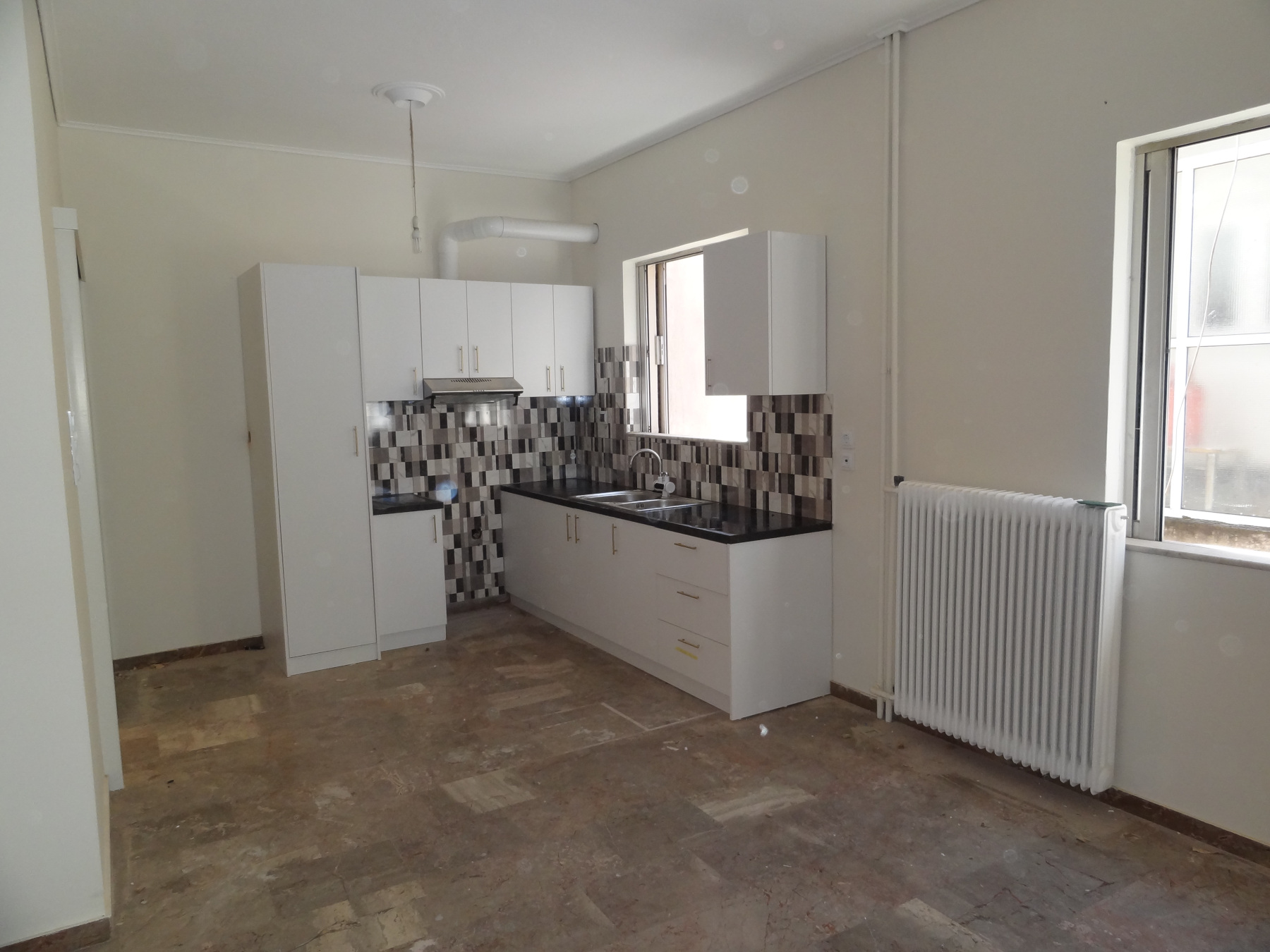 2 bedrooms apartment for rent, 72 sq.m. 2nd floor in the area of Karavatia in Ioannina