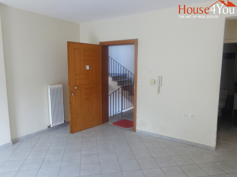 Πωλείται τριάρι του 2002 2ου ορόφου 77τμ. κοντά στην Καραβατιά στα Ιωάννινα