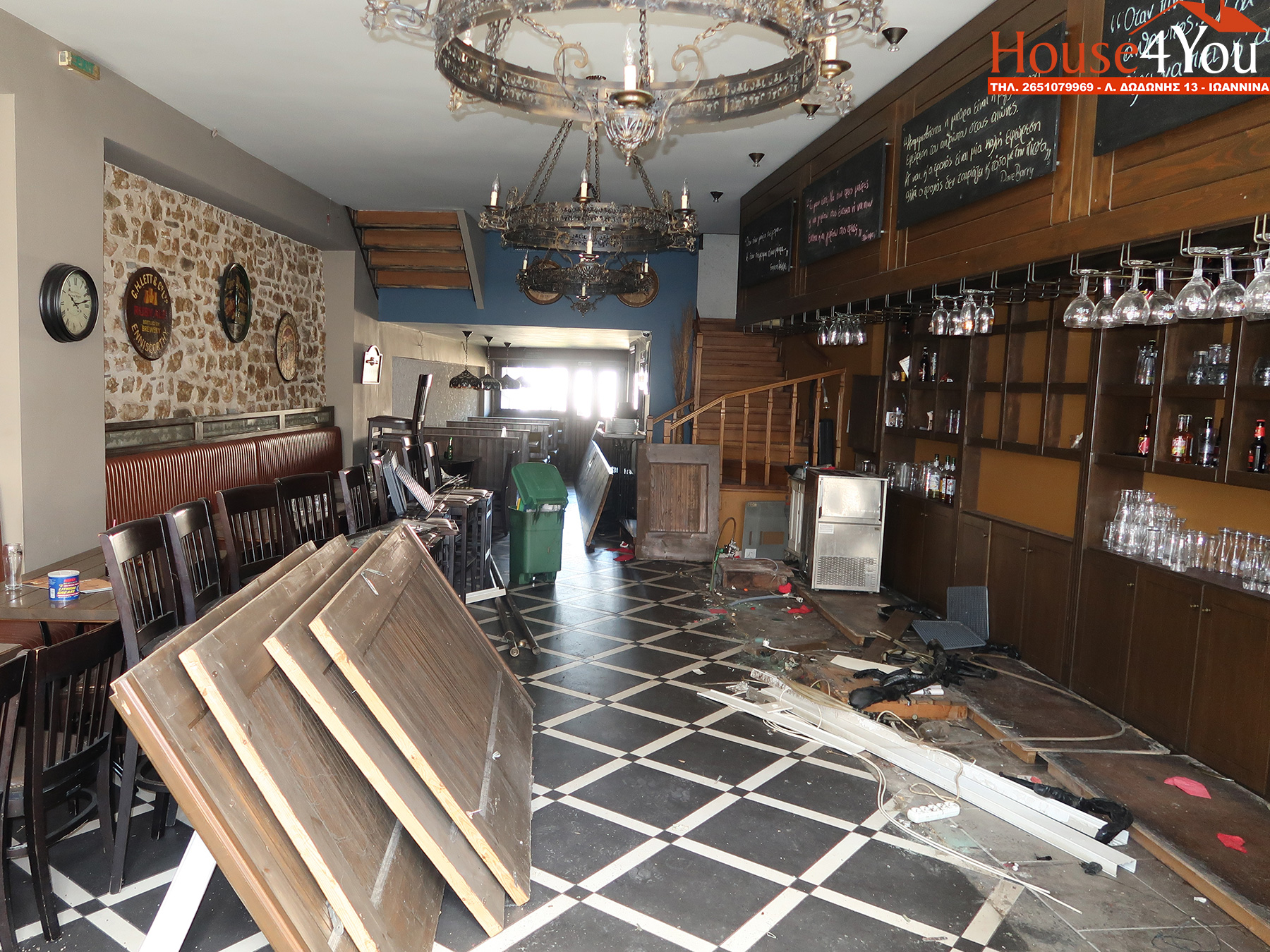 Commercial store space of 280 sq m for rent in the Historical Center of Ioannina