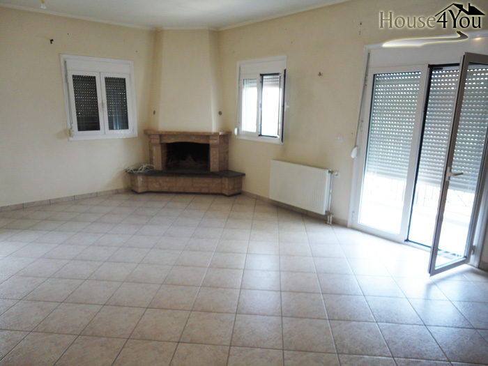 Πωλείται διαμέρισμα του 2006 120 τμ. στον Βοτανικό Ιωαννίνων 1ου ορόφου