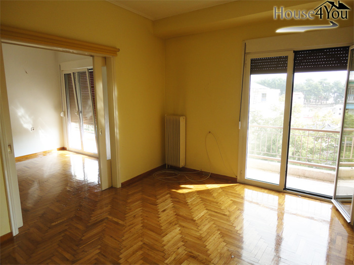 Πωλείται 3αρι διαμέρισμα 80τμ. επι της Δωδώνη στο κέντρο Ιωαννίνων