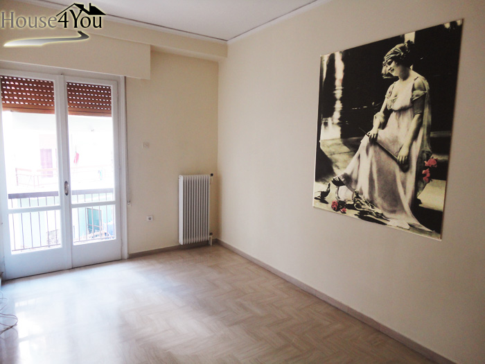 Πωλείται 3αρι διαμέρισμα 78τμ. 1ου ορόφου στην 28ης Οκτωβρίου στα Γιάννενα