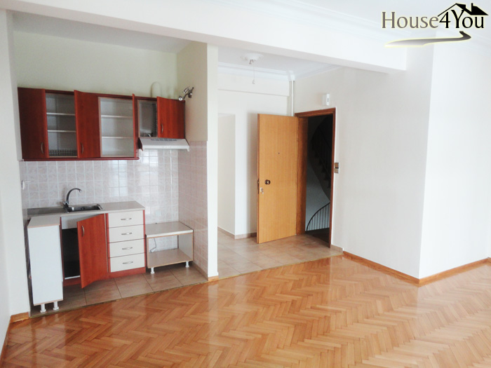 Πωλείται διαμπερές δυάρι 61τμ. 1ου ορόφου στο κέντρο των Ιωαννίνων