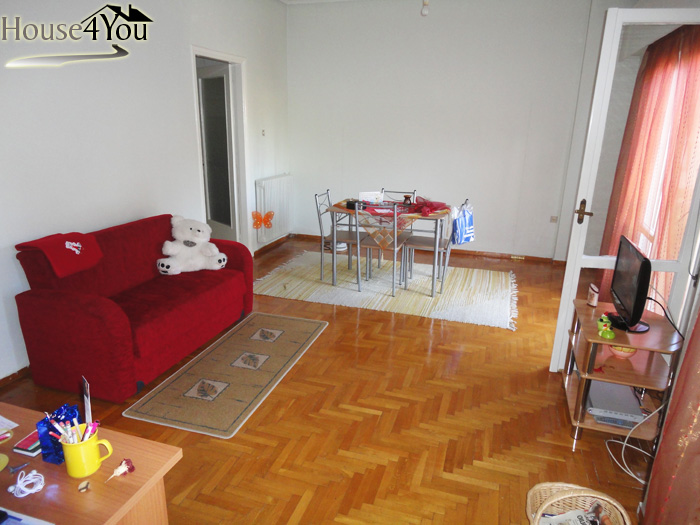 Πωλείται 3αρι διαμέρισμα 99τμ. 2ου ορόφου με πρόσοψη στην Δωδώνης στο κέντρο των Ιωαννίνων