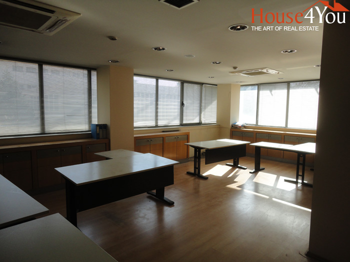 Ενοικιάζεται γραφείο 118 τμ. στην Αβέρωφ στο κέντρο των Ιωαννίνων