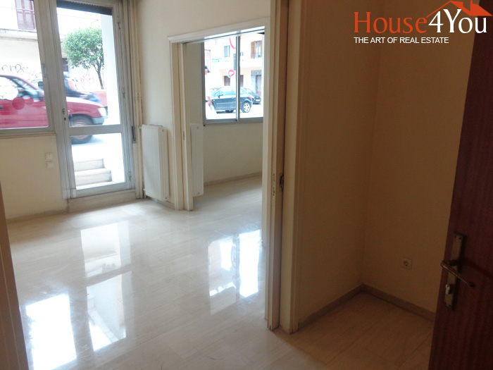 Πωλείται 2αρι διαμέρισμα 52τμ. ισογείου με αποθήκη 20τμ. στην Σπύρου Λάμπρου στο κέντρο των Ιωαννίνων