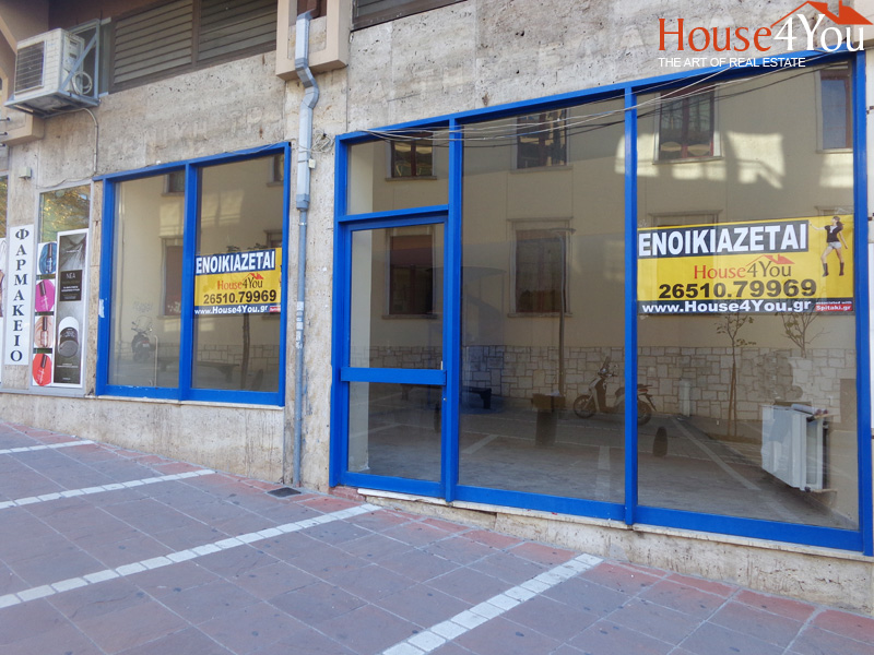Ενοικιάζεται επαγγελματικός χώρος 135 τμ. στην Μιχαήλ Αγγέλου 2 στο κέντρο της αγοράς των Ιωαννίνων