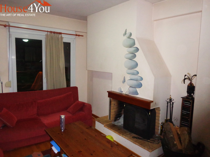 Πωλείται τριάρι διαμέρισμα 76 τμ. 5ου ορόφου του 2004 με πολύ ωραία θέα στην οδό Βηλαρά Ιωαννίνων