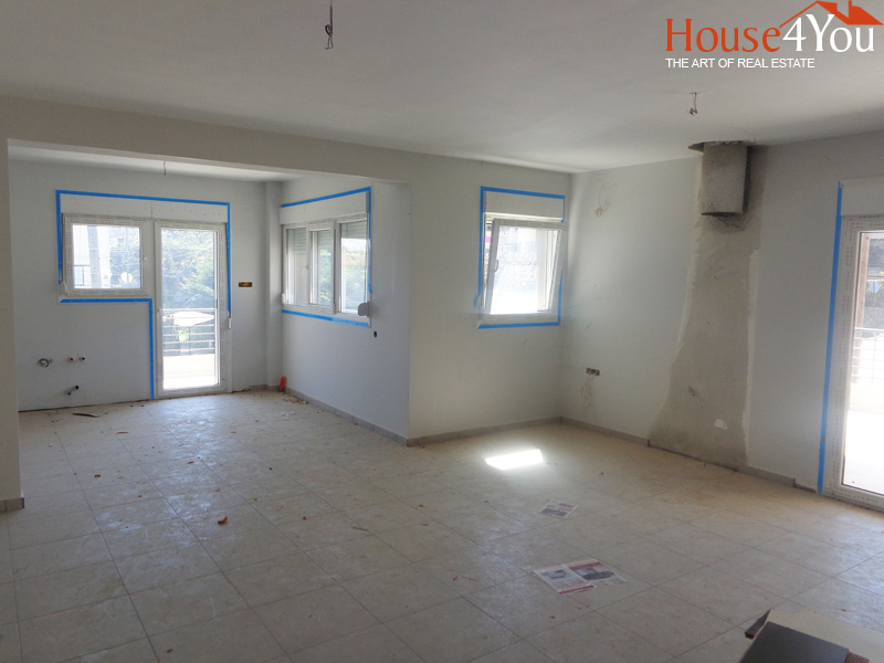 Πωλείται καινούργιο οροφοδιαμέρισμα 140τμ. 1ου ορόφου του 2014 στο Σταυράκι Ιωαννίνων