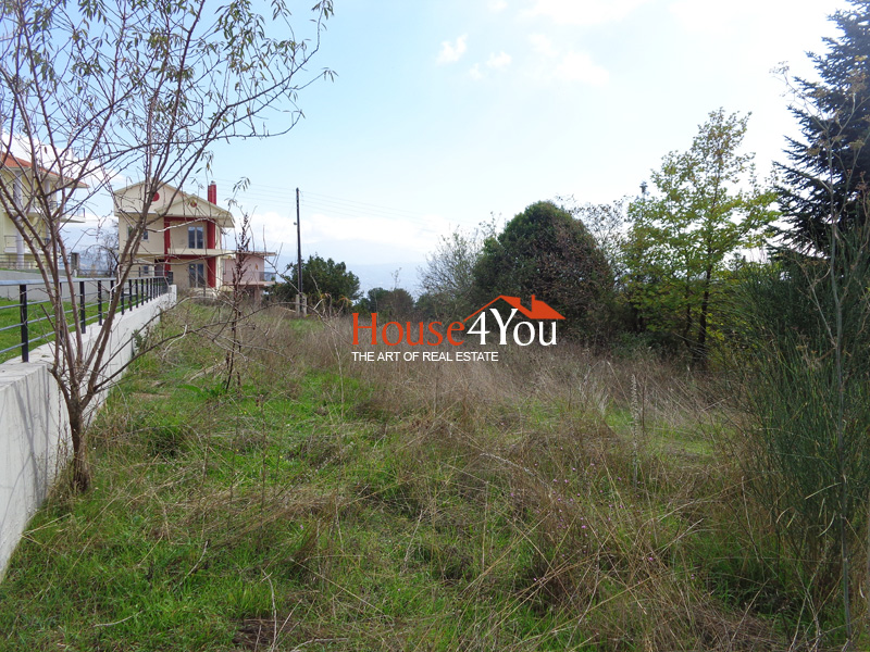 Πωλείται οικόπεδο 547τμ. με ΣΔ. 0.4 και όμορφη θέα στην Δροσιά Ιωαννίνων