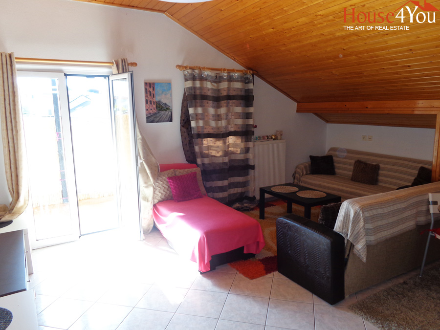 Πωλείται δυάρι διαμέρισμα 55 τμ. σοφίτα 3ου ορόφου στην Ανατολή Ιωαννίνων πίσω απο το Γιαννιώτικο Σαλόνι