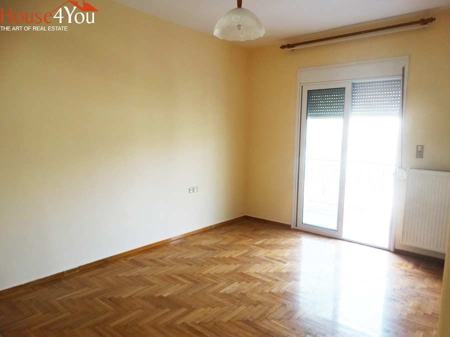 Ενοικιάζεται 3αρι διαμέρισμα 2ου ορόφου 75τ.μ. στη Χρήστου Κάτσαρη στα Ιωάννινα