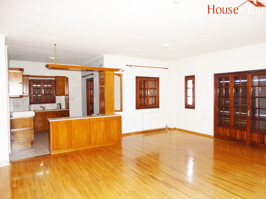 Ενοικιάζεται 4αρι διαμέρισμα 1ου ορόφου 115τ.μ. στην Ανατολή στα Ιωάννινα