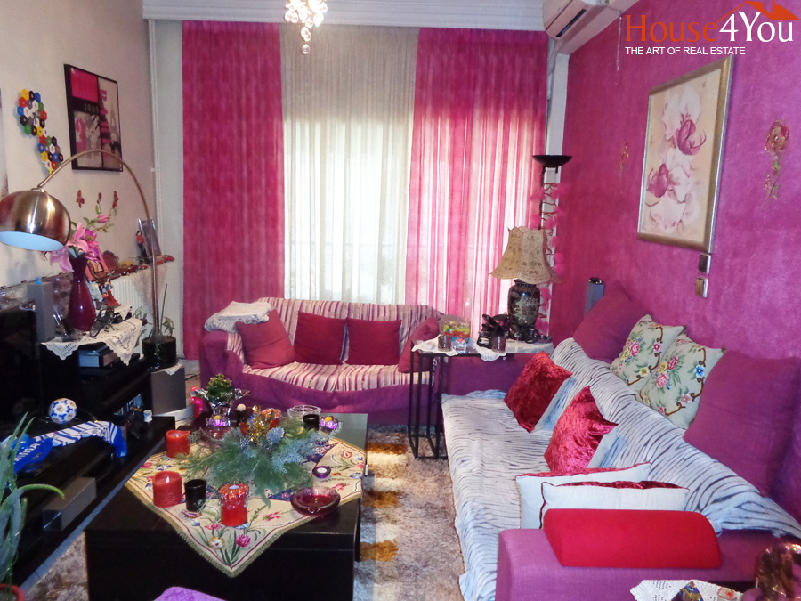 Πωλείται οροφοδιαμέρισμα 100τμ. 1ου υπερυψωμένου ορόφου στην Χρ.Περραιβού 3 περιοχή ΙΚΑ στα Ιωάννινα